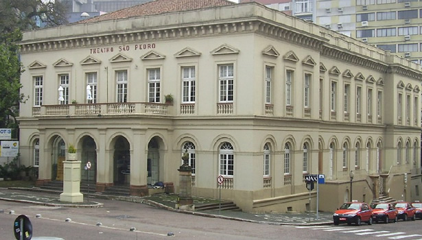 teatros en porto alegre
