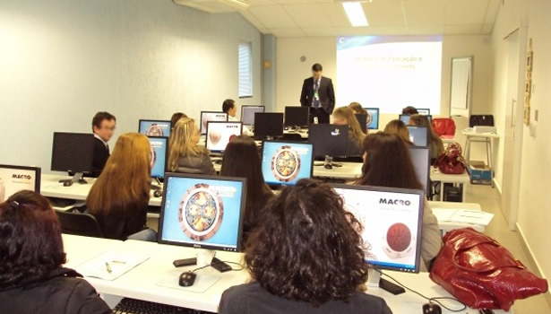 macro office porto alegre